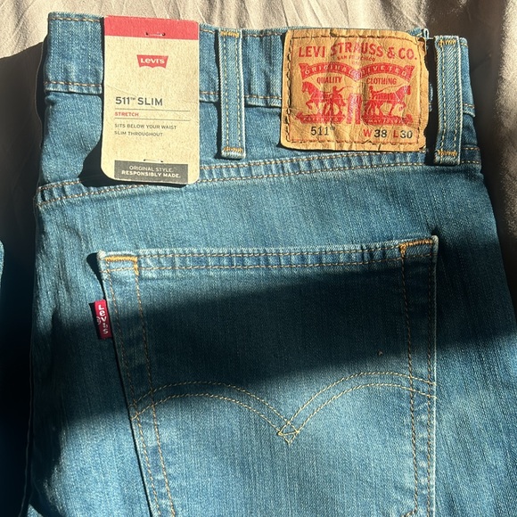 Levi 511 slim brand new - Picture 2 of 3